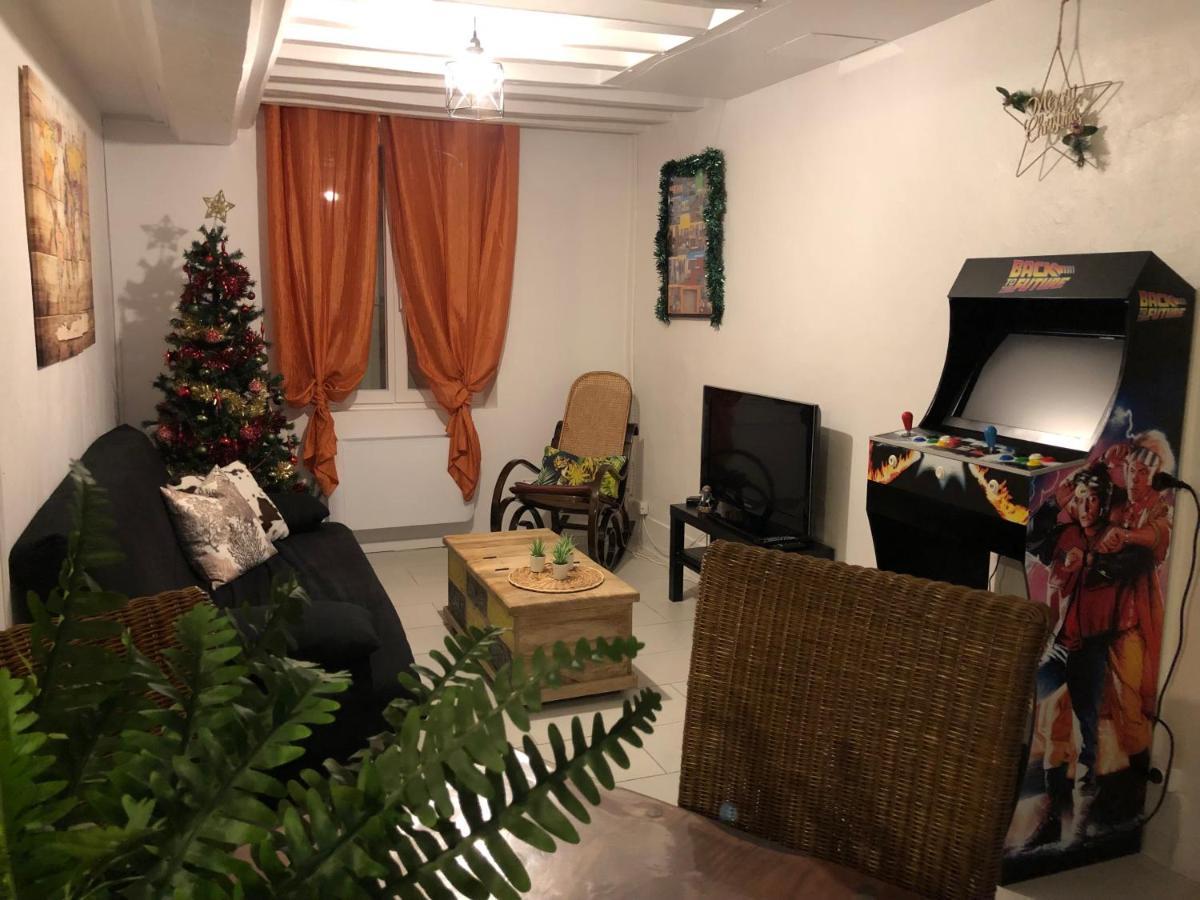Le Cocoon D'annabelle - Jolie Maison Avec Jeux Et Grand Jardin